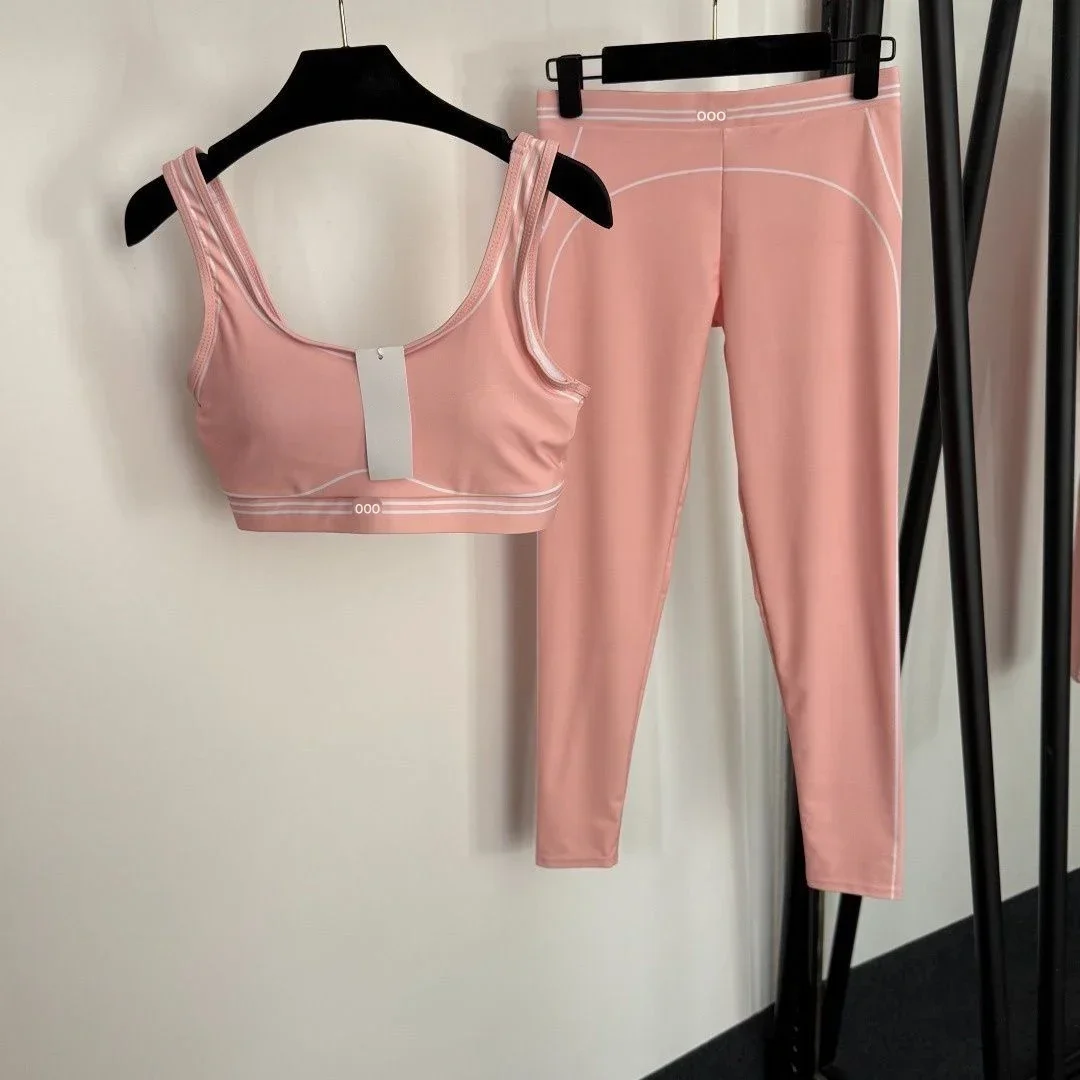 Pilates Yoga Set - Tank Top dan Celana Dua Potong